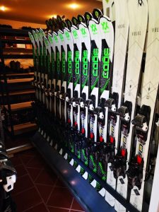 Poiana Brasov ski hire store equipments